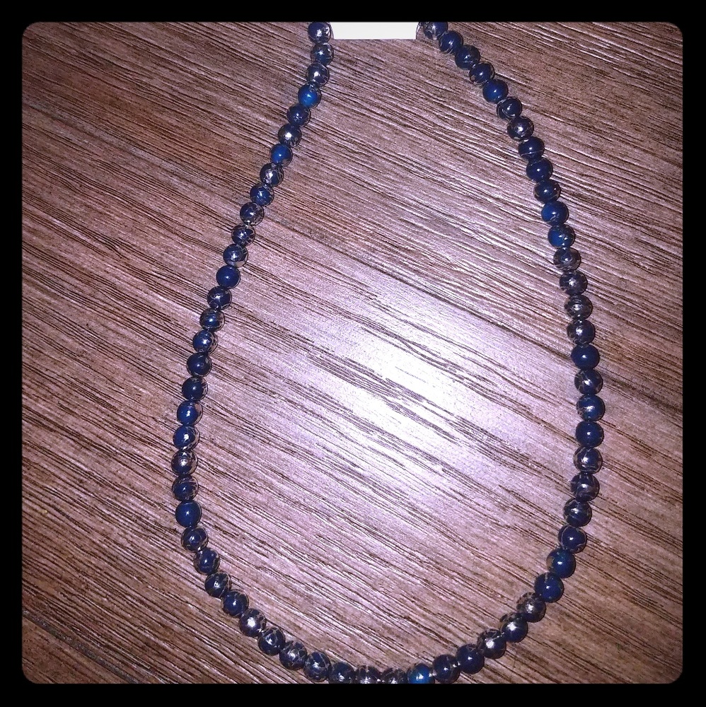 Buy 1 Set Get 1 Free (earrings)